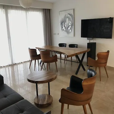 Tatlitsu With Private Pool And Sea View