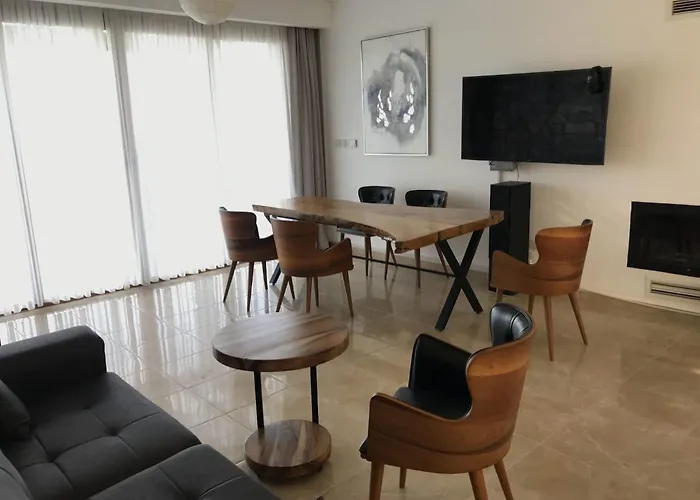 Tatlitsu With Private Pool And Sea View