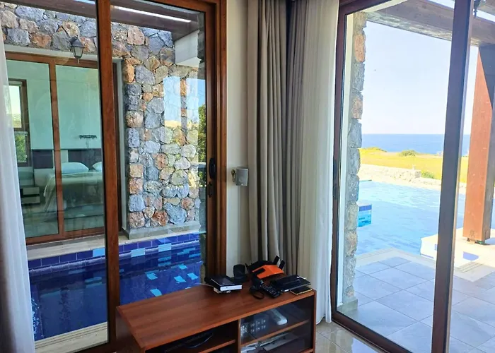 Villa Tatlitsu With Private Pool And Sea View Akanthou