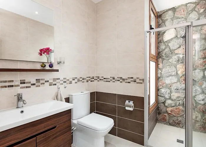 Tatlitsu With Private Pool And Sea View * Akanthou